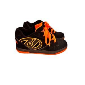 Heelys Skate Shoes Black & Neon Orange Size YTH 5 unisex With Wheels